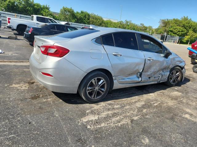  CHEVROLET CRUZE 2018 Srebrny