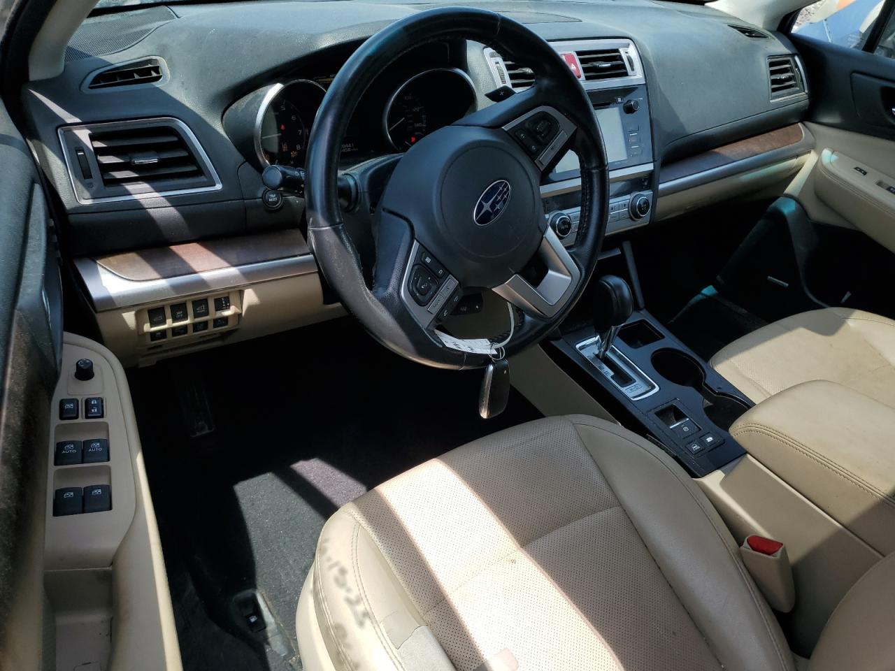 2015 Subaru Outback 2.5I Limited VIN: 4S4BSANC3F3284173 Lot: 63100035