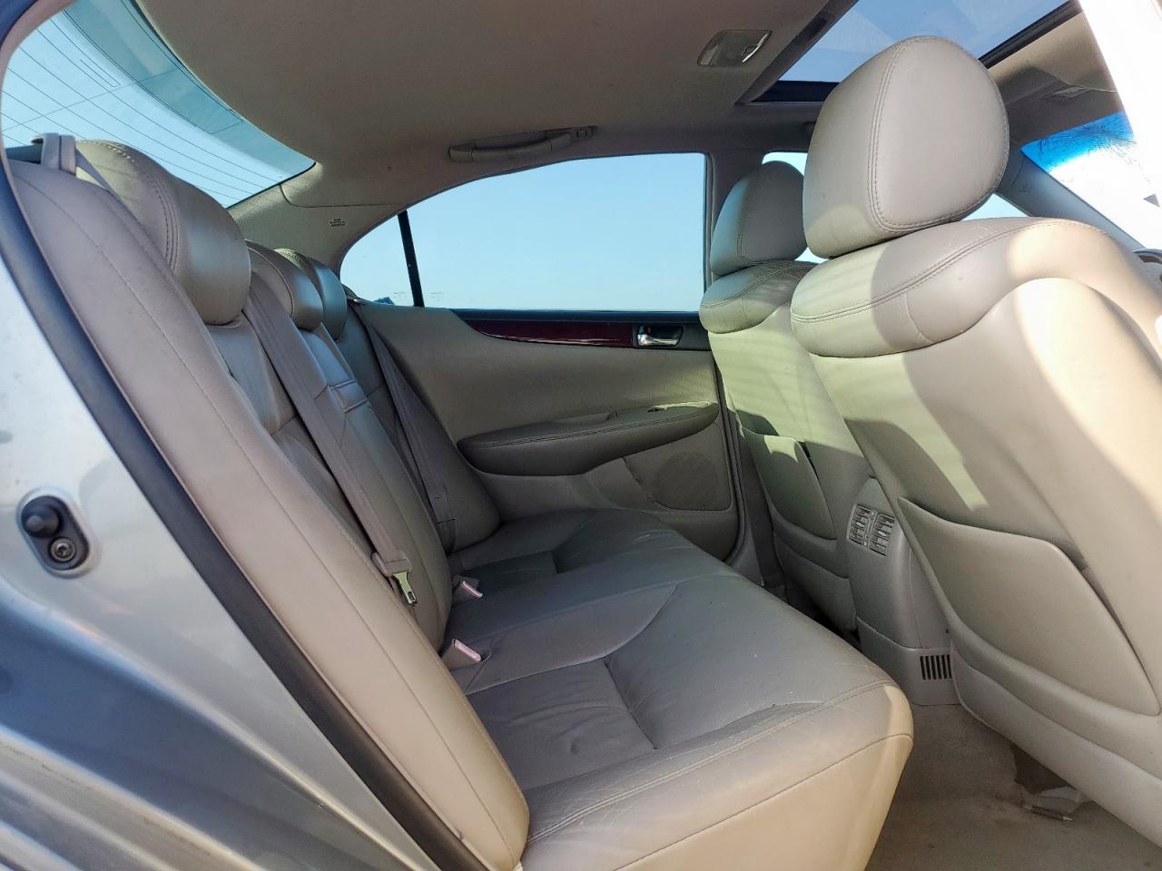 2004 Lexus Es 330 VIN: JTHBA30G645020877 Lot: 64691245
