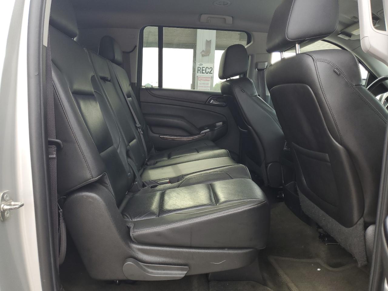 2015 Chevrolet Suburban K1500 Lt VIN: 1GNSKJKC2FR225659 Lot: 65719275