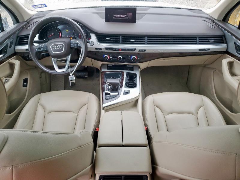  AUDI Q7 2019 Biały