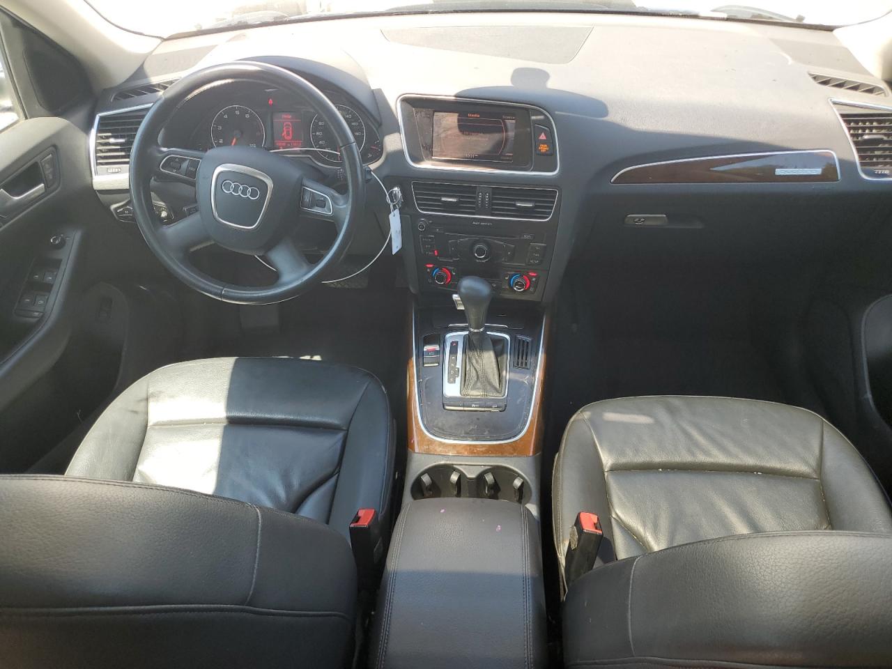 2011 Audi Q5 Premium VIN: WA1CFAFPXBA010760 Lot: 64846295