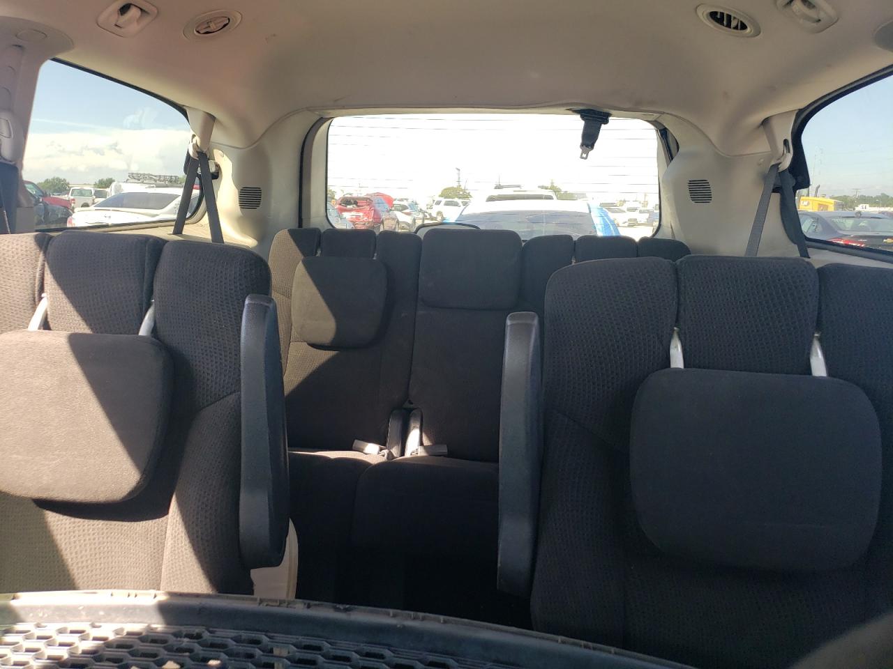 2015 Dodge Grand Caravan Sxt VIN: 2C4RDGCG4FR608342 Lot: 64922965