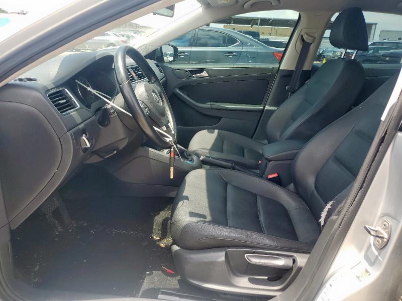  VOLKSWAGEN JETTA 2012 Silver