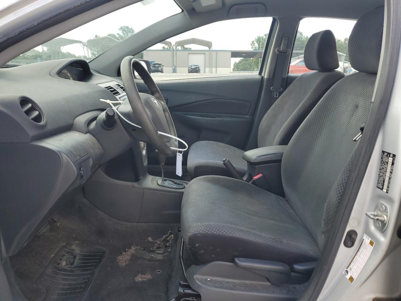 2007 Toyota Yaris VIN: JTDBT923471070083 Lot: 63030845