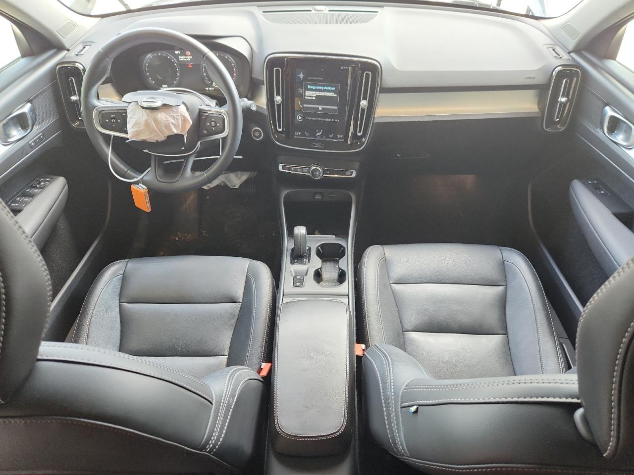 2021 Volvo Xc40 T5 Momentum VIN: YV4162UK8M2454479 Lot: 63034065