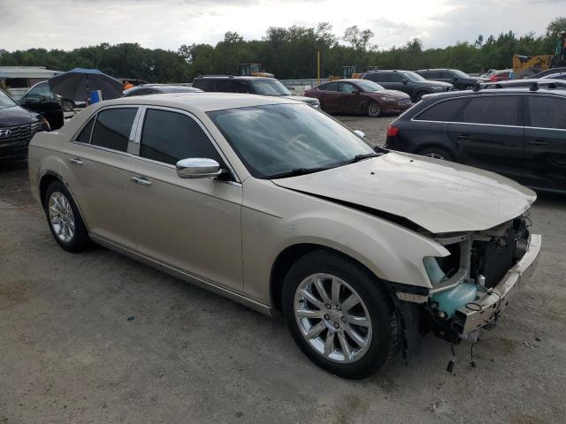  CHRYSLER 300 2012 tan
