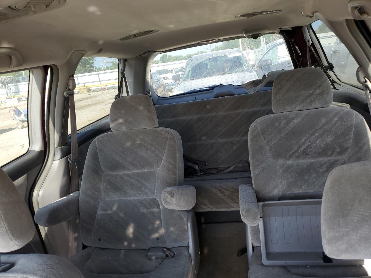 2002 Honda Odyssey Ex VIN: 2HKRL186X2H560188 Lot: 64648455