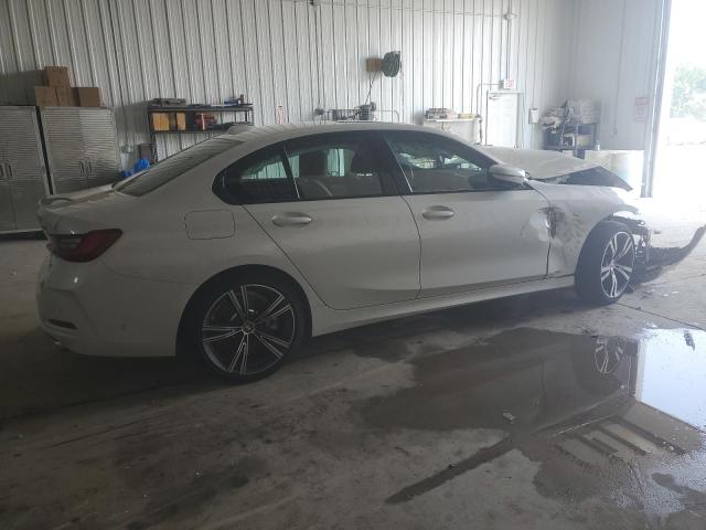  BMW 3 SERIES 2023 Белы