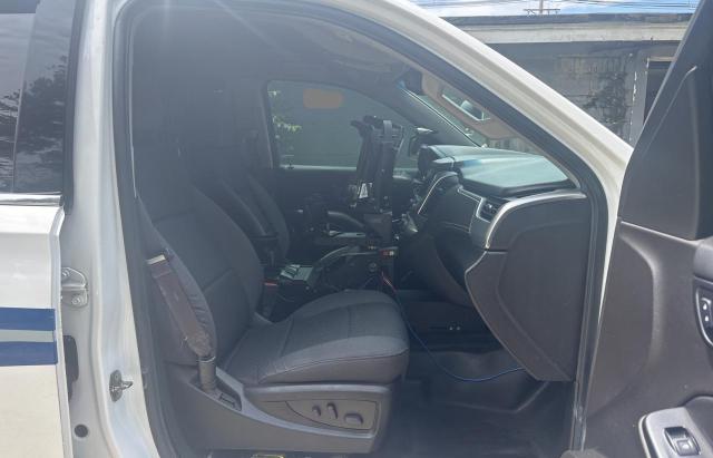 Parquets CHEVROLET TAHOE 2015 Biały