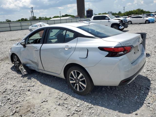  NISSAN VERSA 2021 Серебристый