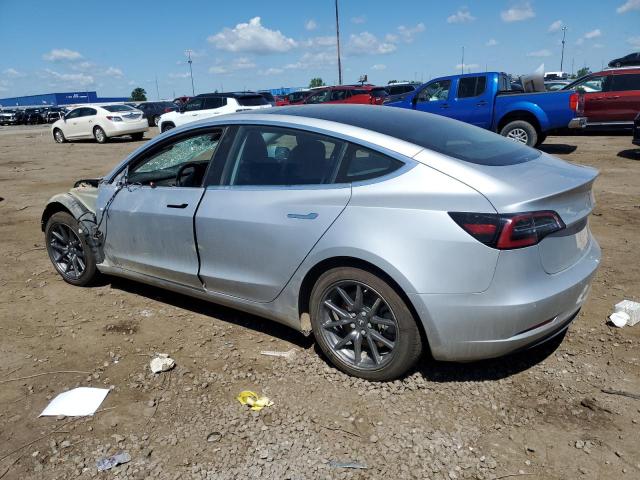  TESLA MODEL 3 2018 Srebrny