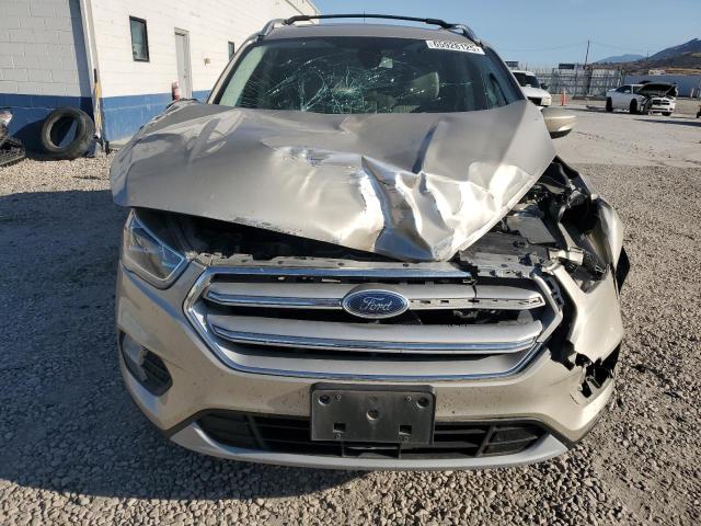  FORD ESCAPE 2018 Золотой