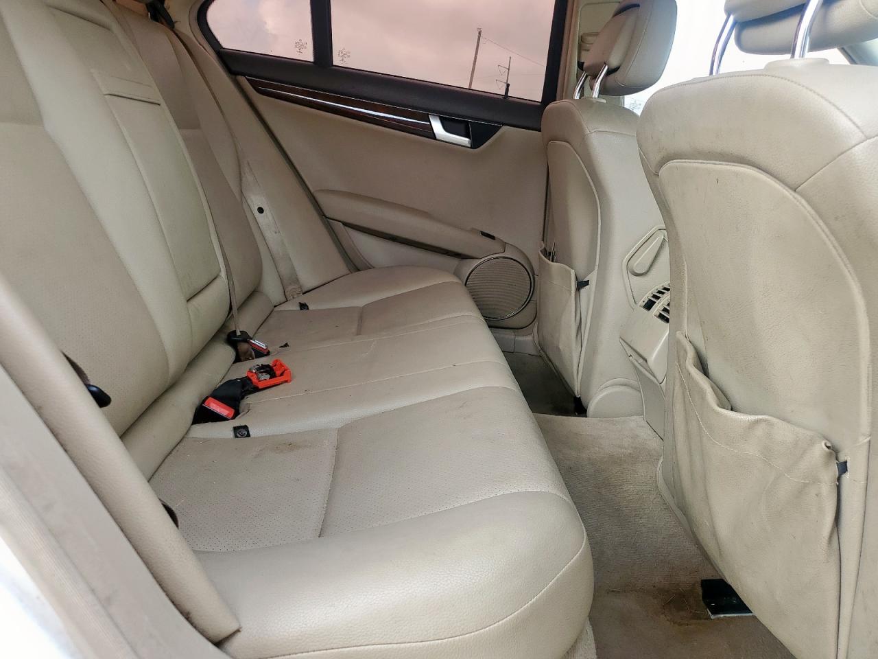 2014 Mercedes-Benz C 250 VIN: WDDGF4HB7EA952317 Lot: 64850435