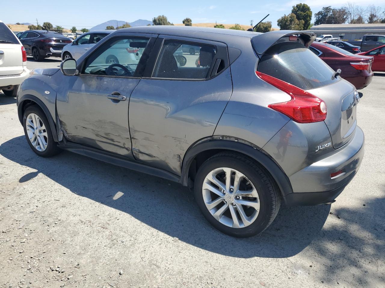 2014 Nissan Juke S VIN: JN8AF5MR5ET355796 Lot: 66227235