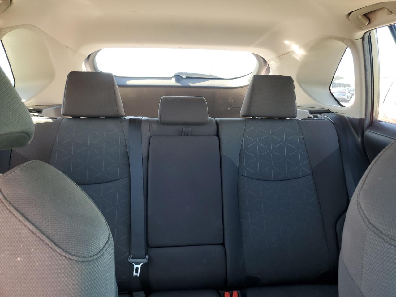 2020 Toyota Rav4 Xle VIN: 2T3W1RFV5LW058863 Lot: 64415385