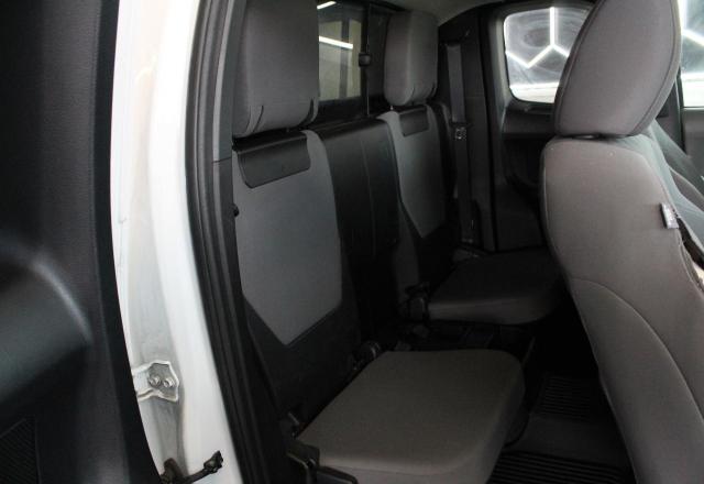  TOYOTA TACOMA 2021 White