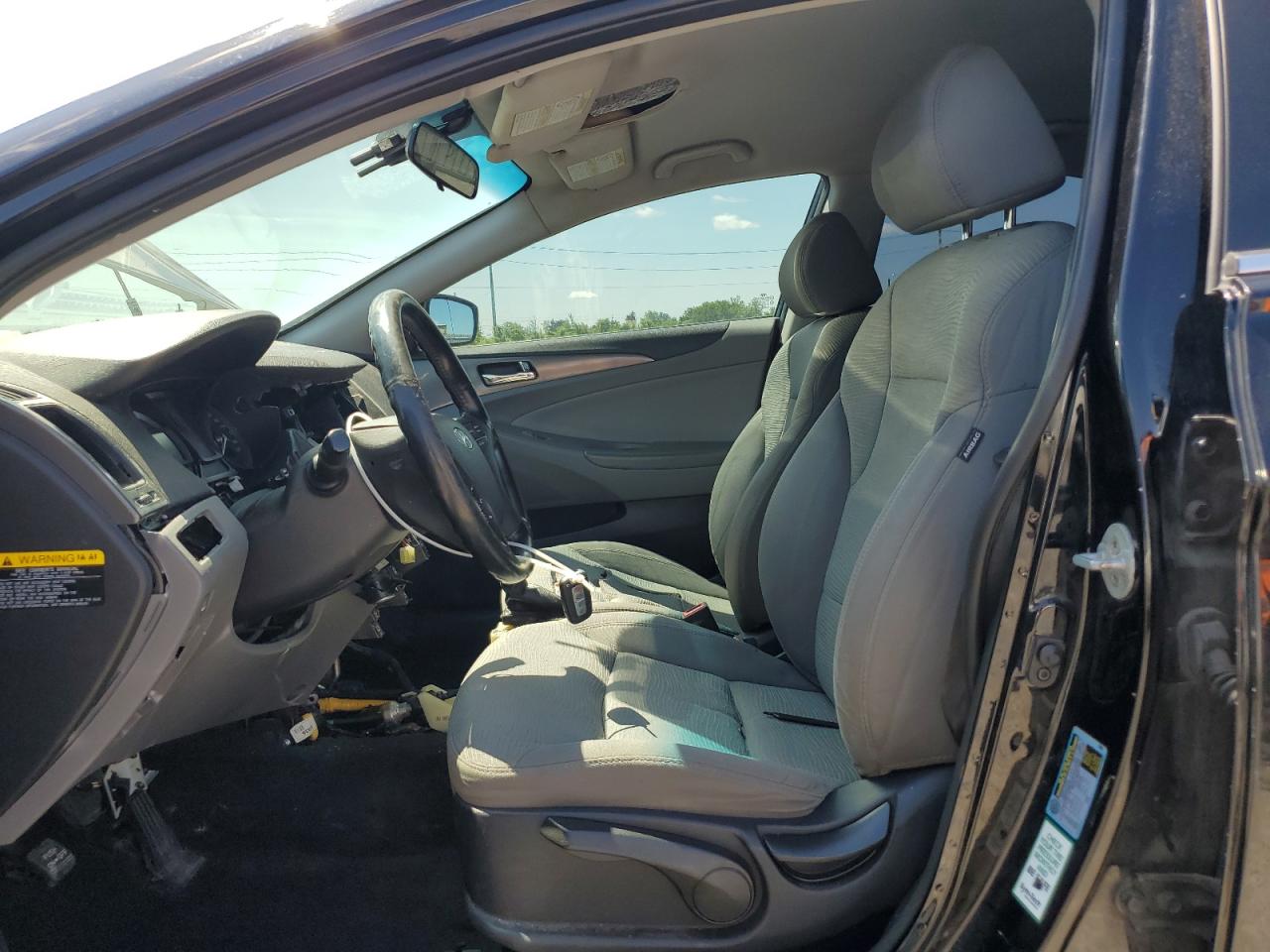 2014 Hyundai Sonata Hybrid VIN: KMHEC4A49EA109057 Lot: 63310825