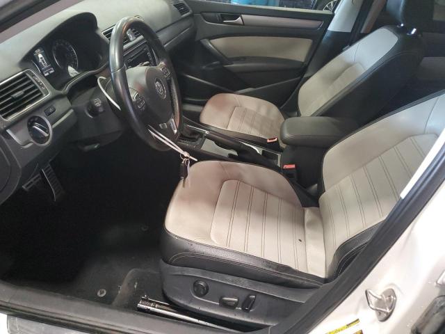  VOLKSWAGEN PASSAT 2015 White