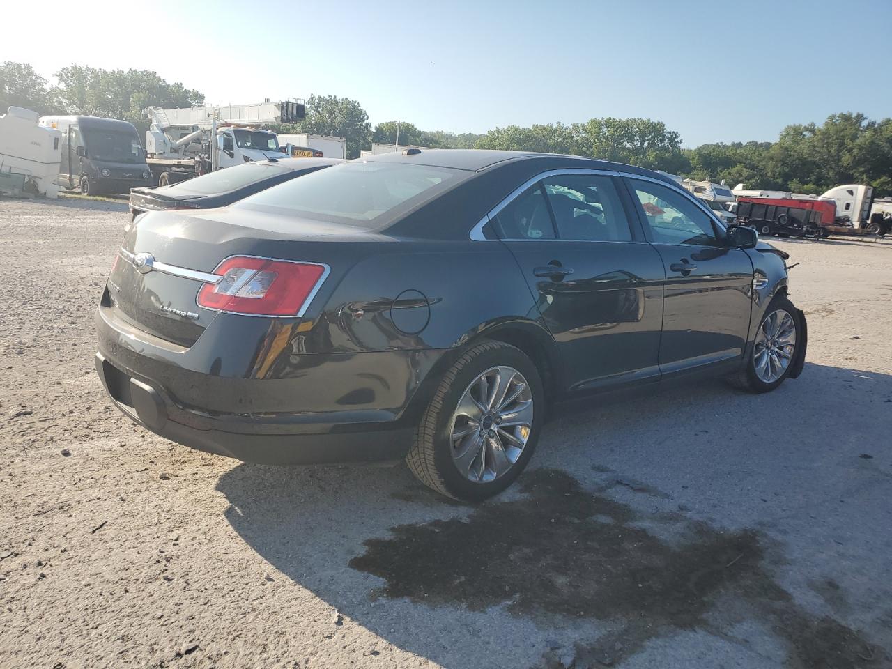 2010 Ford Taurus Limited VIN: 1FAHP2JW1AG144538 Lot: 63419925
