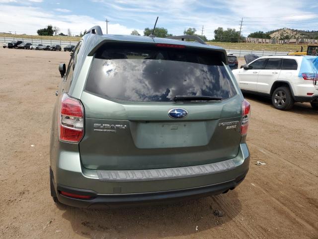  SUBARU FORESTER 2015 Zielony