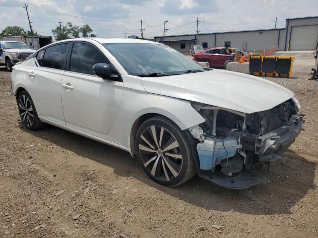  NISSAN ALTIMA 2019 White