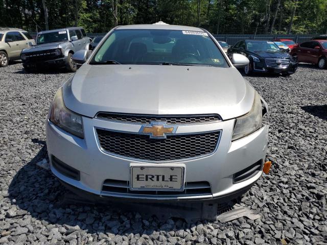 Sedans CHEVROLET CRUZE 2014 Srebrny