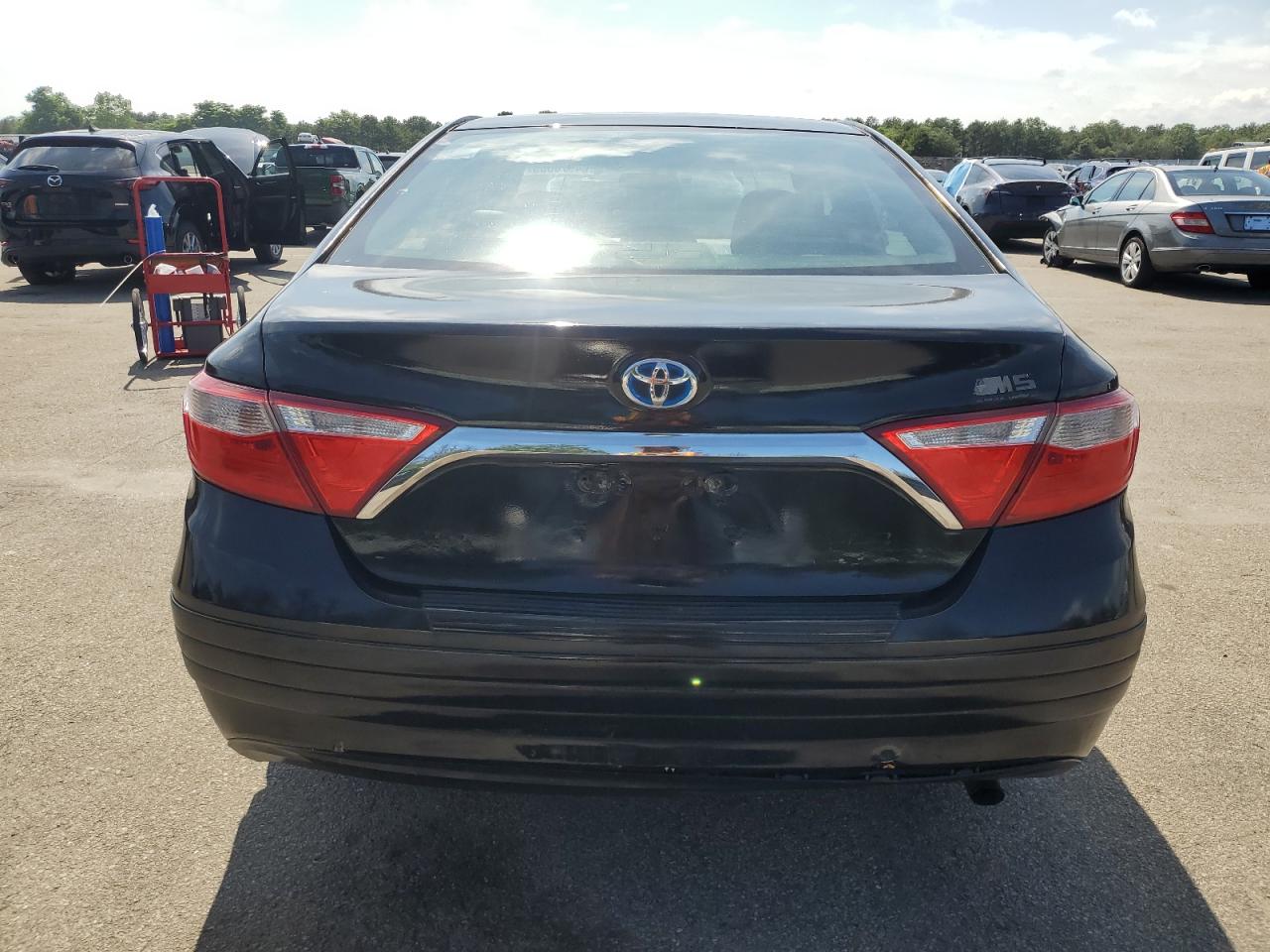 2015 Toyota Camry Hybrid VIN: 4T1BD1FK5FU161209 Lot: 64970055