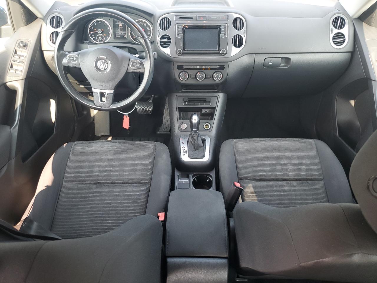 2017 Volkswagen Tiguan S VIN: WVGBV7AX8HK044631 Lot: 66710565