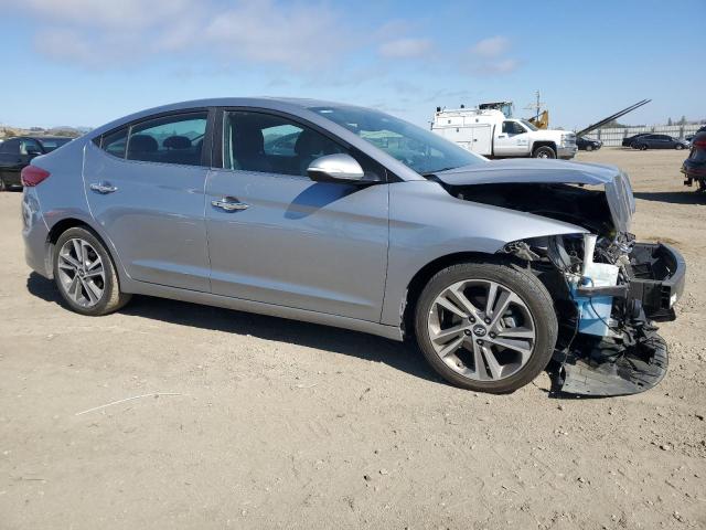  HYUNDAI ELANTRA 2017 Srebrny