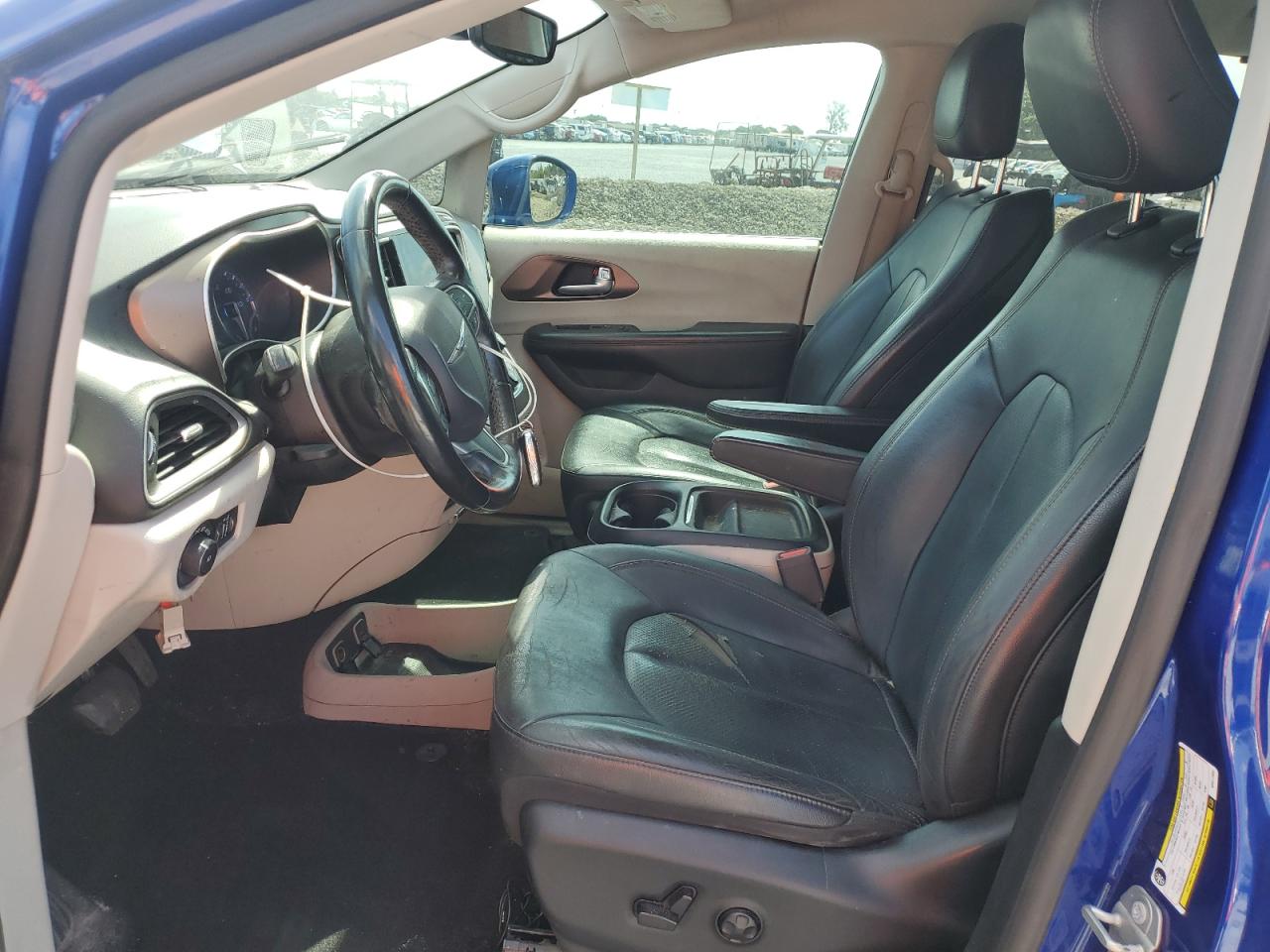 2019 Chrysler Pacifica Touring L VIN: 2C4RC1BG5KR577050 Lot: 64397705