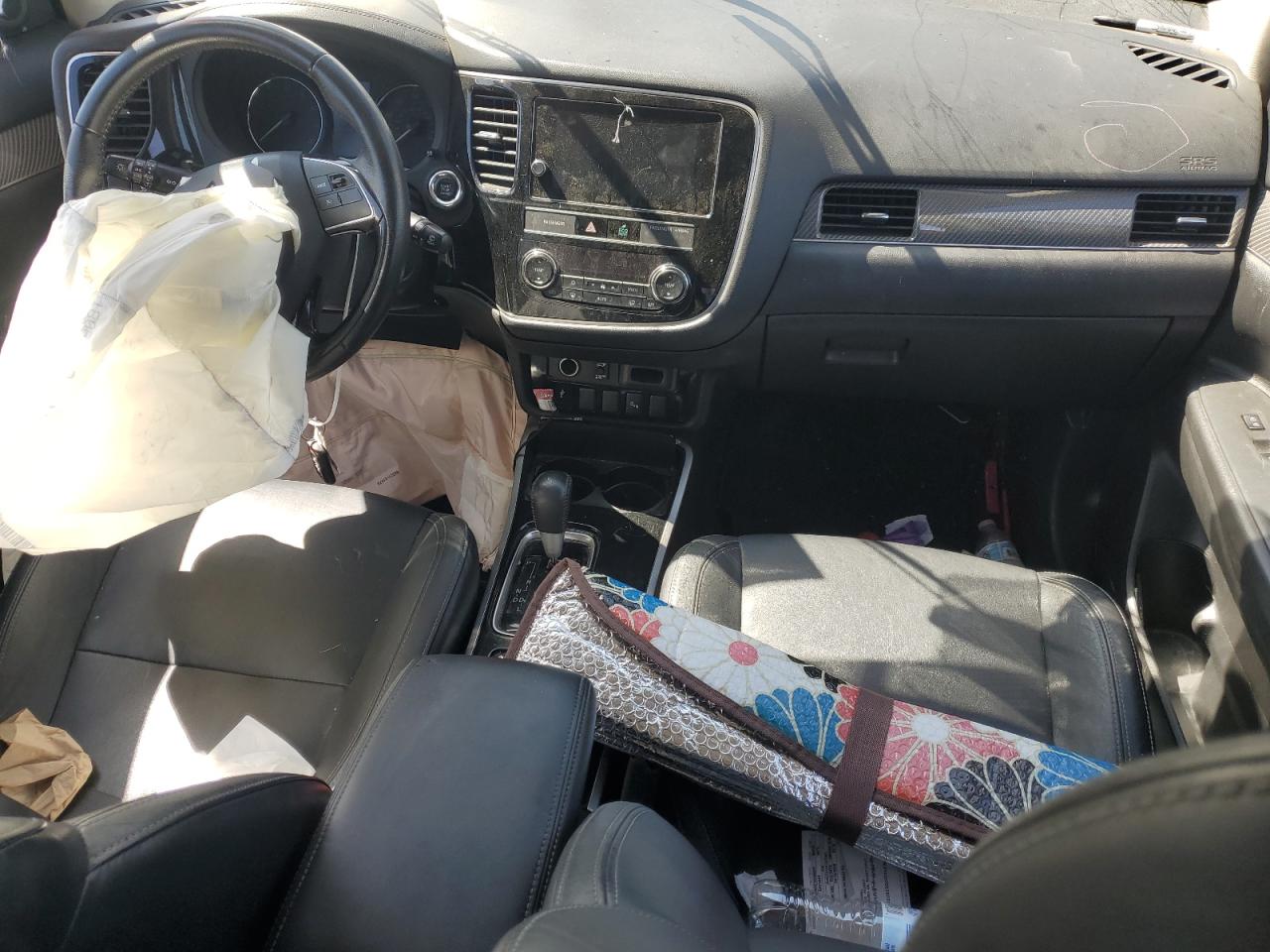 2019 Mitsubishi Outlander Se VIN: JA4AZ3A35KZ023982 Lot: 65647355