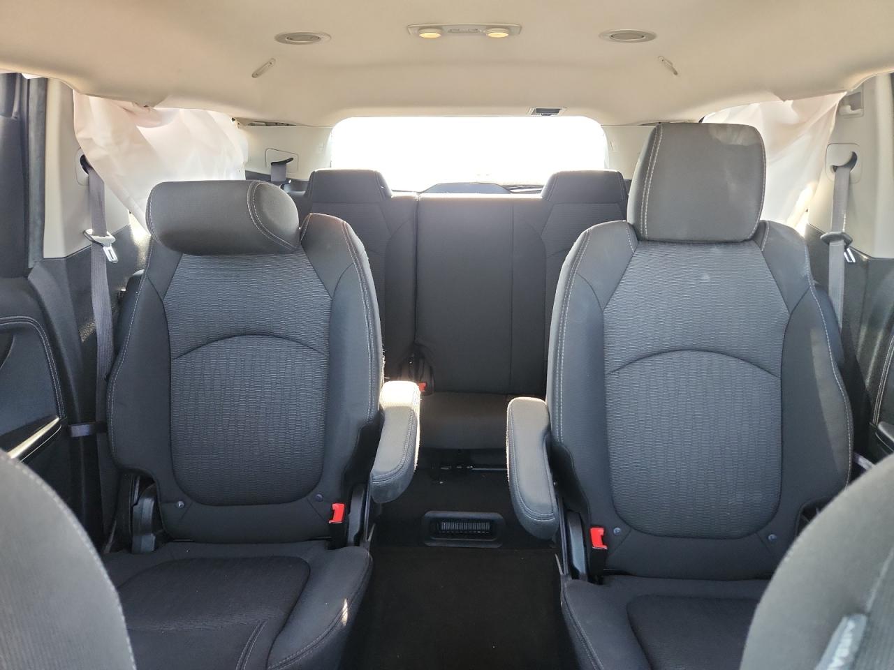 2015 Chevrolet Traverse Lt VIN: 1GNKRGKD1FJ186682 Lot: 64040605