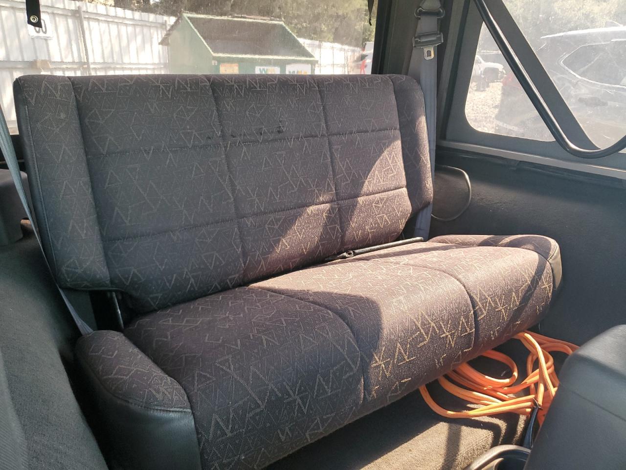 2001 Jeep Wrangler / Tj Sport VIN: 1J4FA49S91P318236 Lot: 64589105