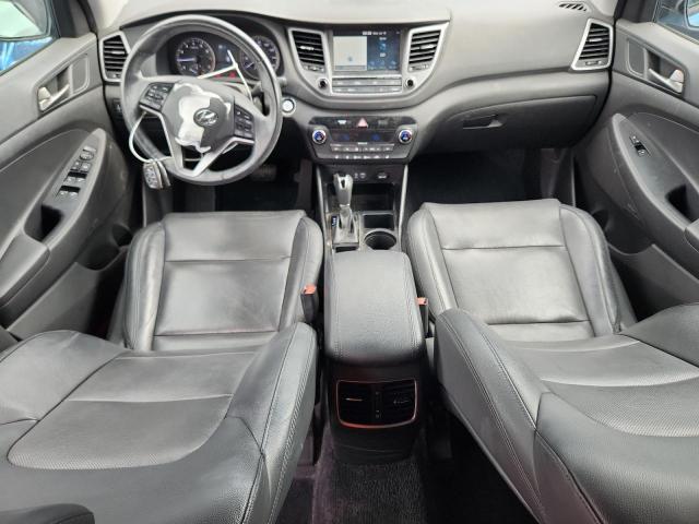  HYUNDAI TUCSON 2018 Blue