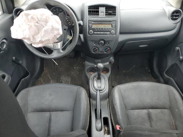  NISSAN VERSA 2017 Белы