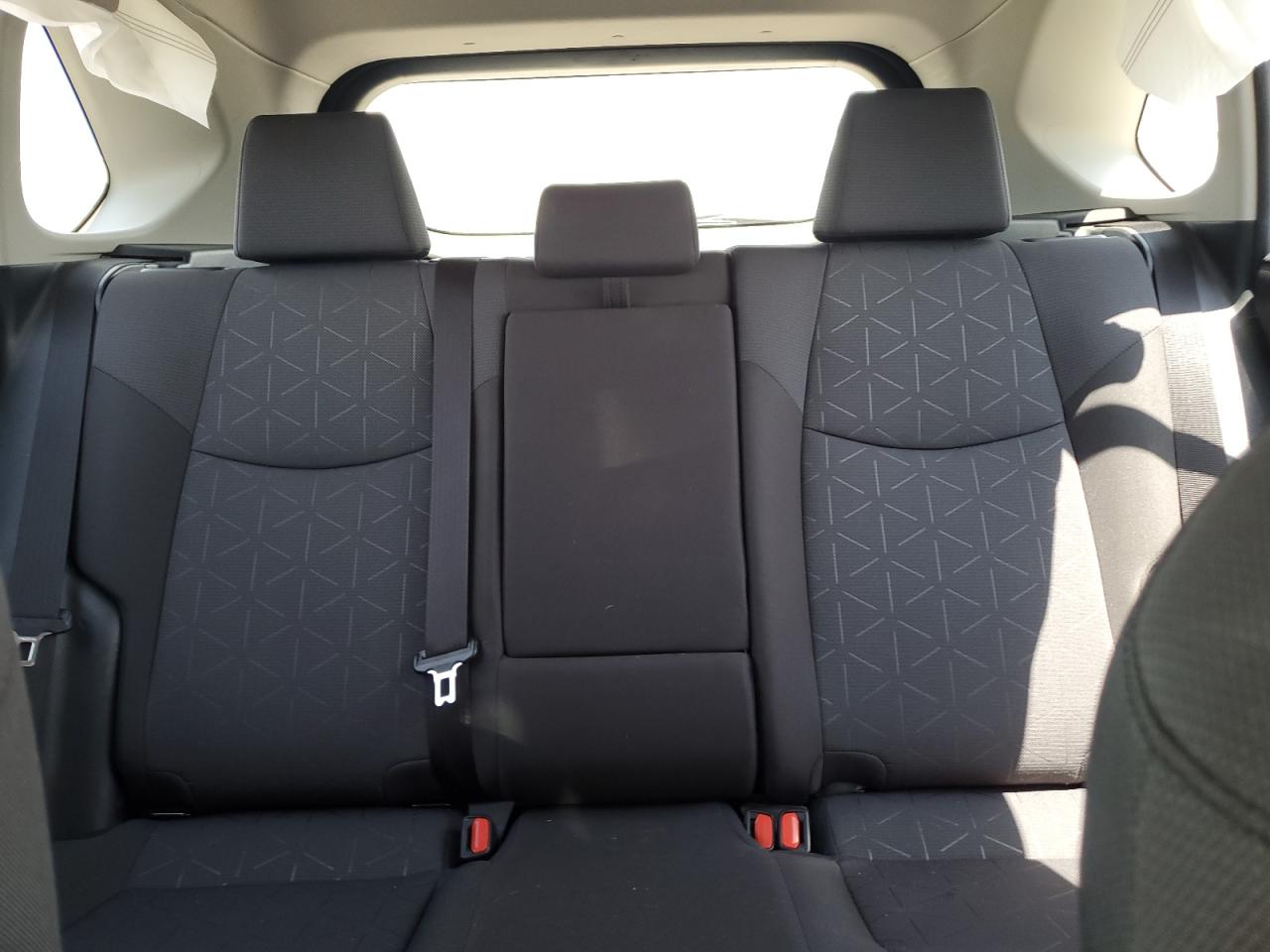 2020 Toyota Rav4 Xle VIN: JTMR6RFV7LD006369 Lot: 64778725
