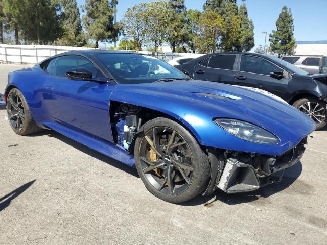  ASTON MARTIN DBS SUPERL 2019 Синий