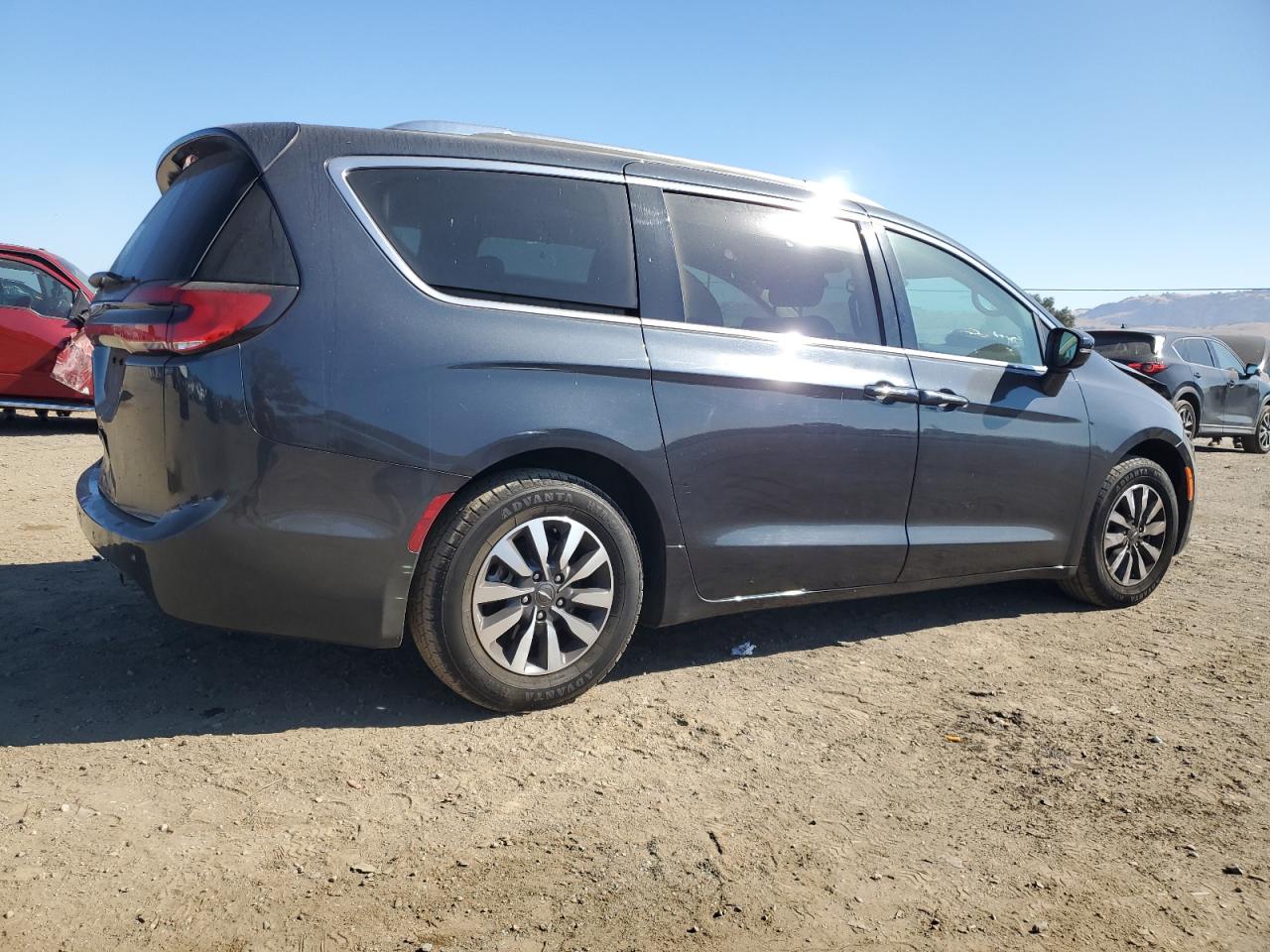 2021 Chrysler Pacifica Touring L VIN: 2C4RC1BG5MR515473 Lot: 64642905
