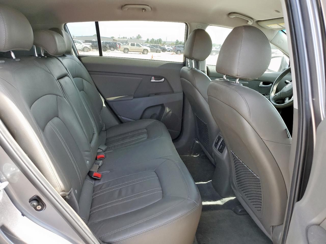 kndpc3ac1g7868316 KNDPC3AC1G7868316 2016 Kia Sportage Ex