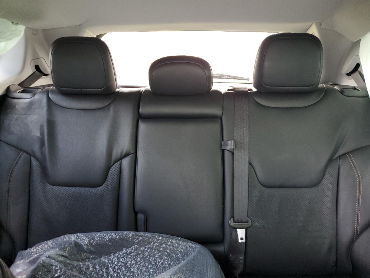 2022 Jeep Compass Latitude Lux VIN: 3C4NJDFB5NT233207 Lot: 67059555