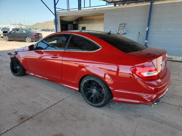  MERCEDES-BENZ C-CLASS 2014 Czerwony