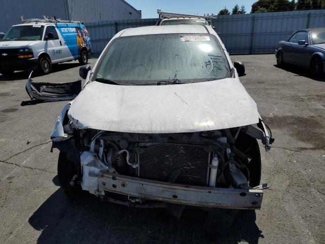 Sedans NISSAN VERSA 2015 White
