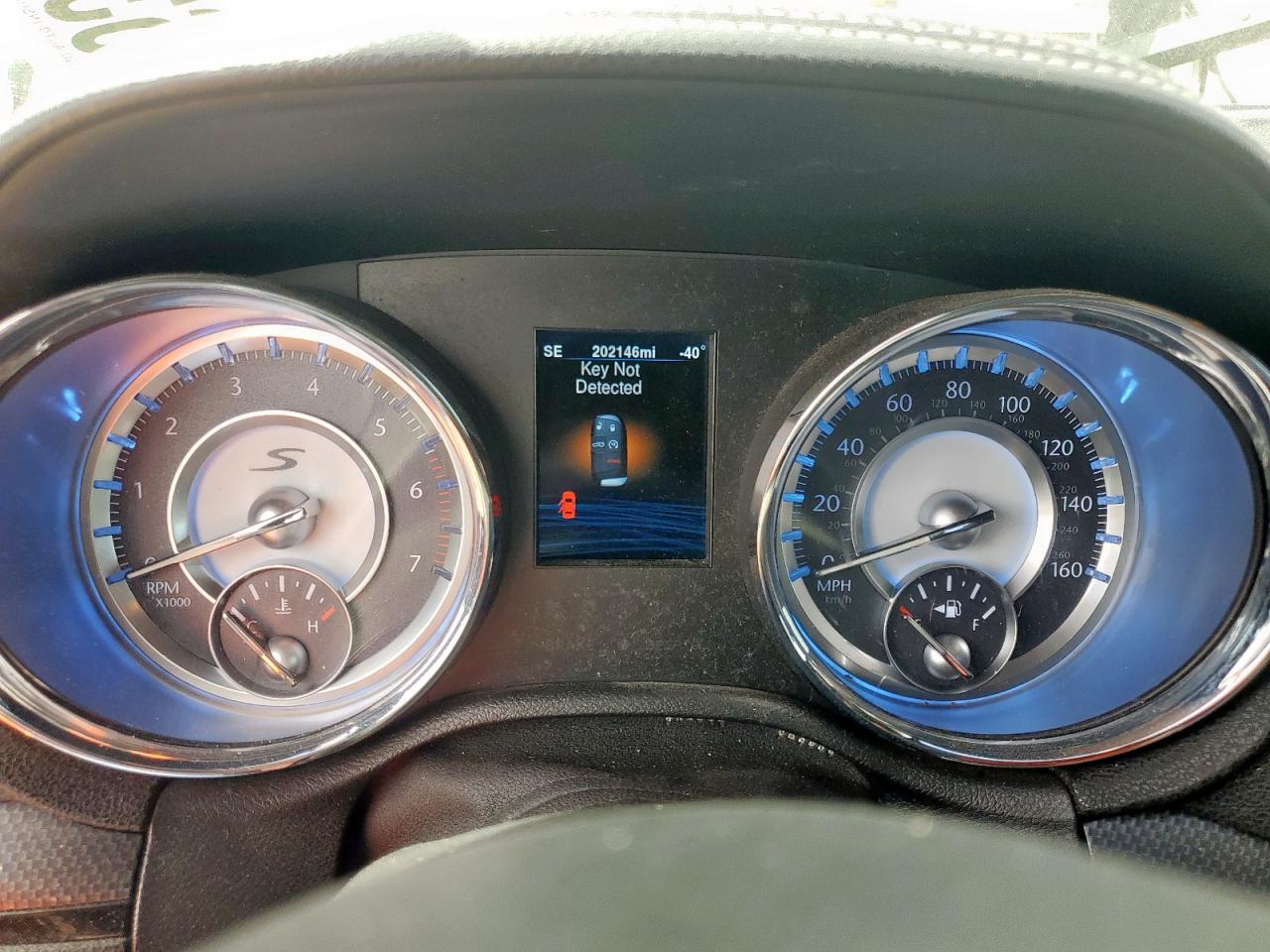 2014 Chrysler 300 S VIN: 2C3CCAGT4EH120790 Lot: 63045675