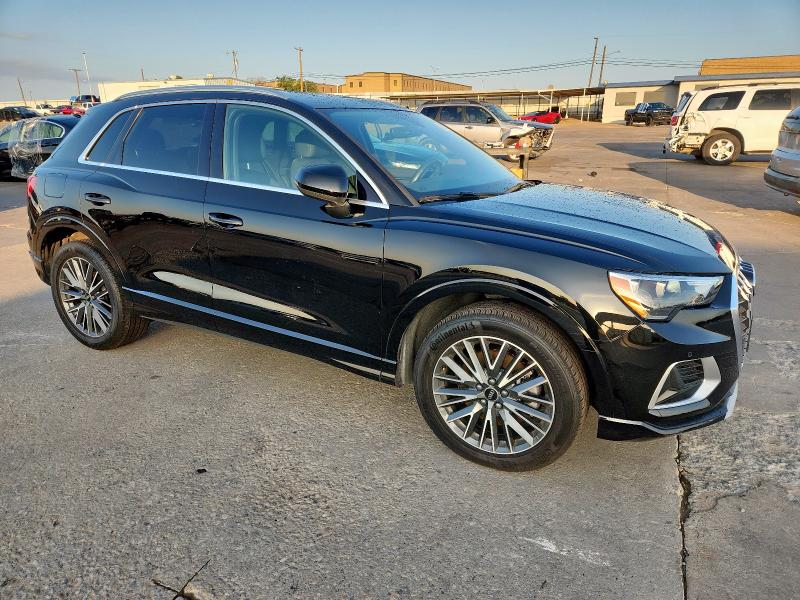  AUDI Q3 2021 Черный