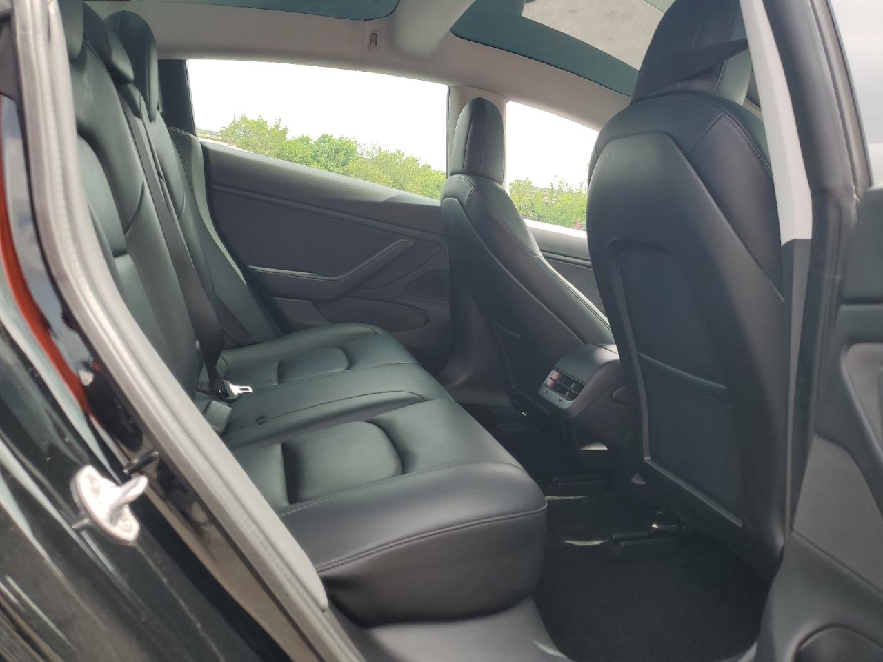 2020 Tesla Model 3 VIN: 5YJ3E1EB3LF662949 Lot: 63547125