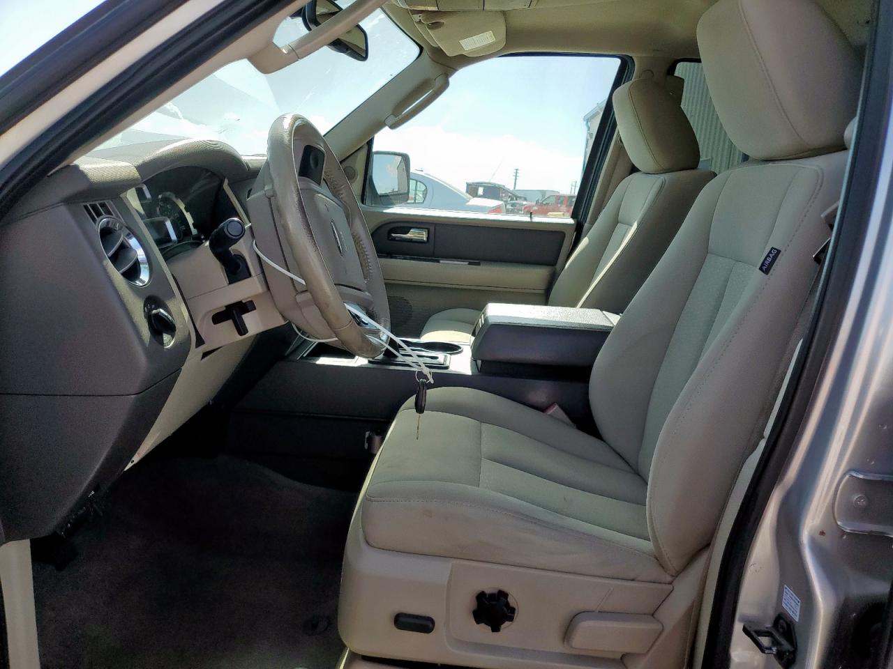 2011 Ford Expedition Xl VIN: 1FMJU1G52BEF46297 Lot: 66322445