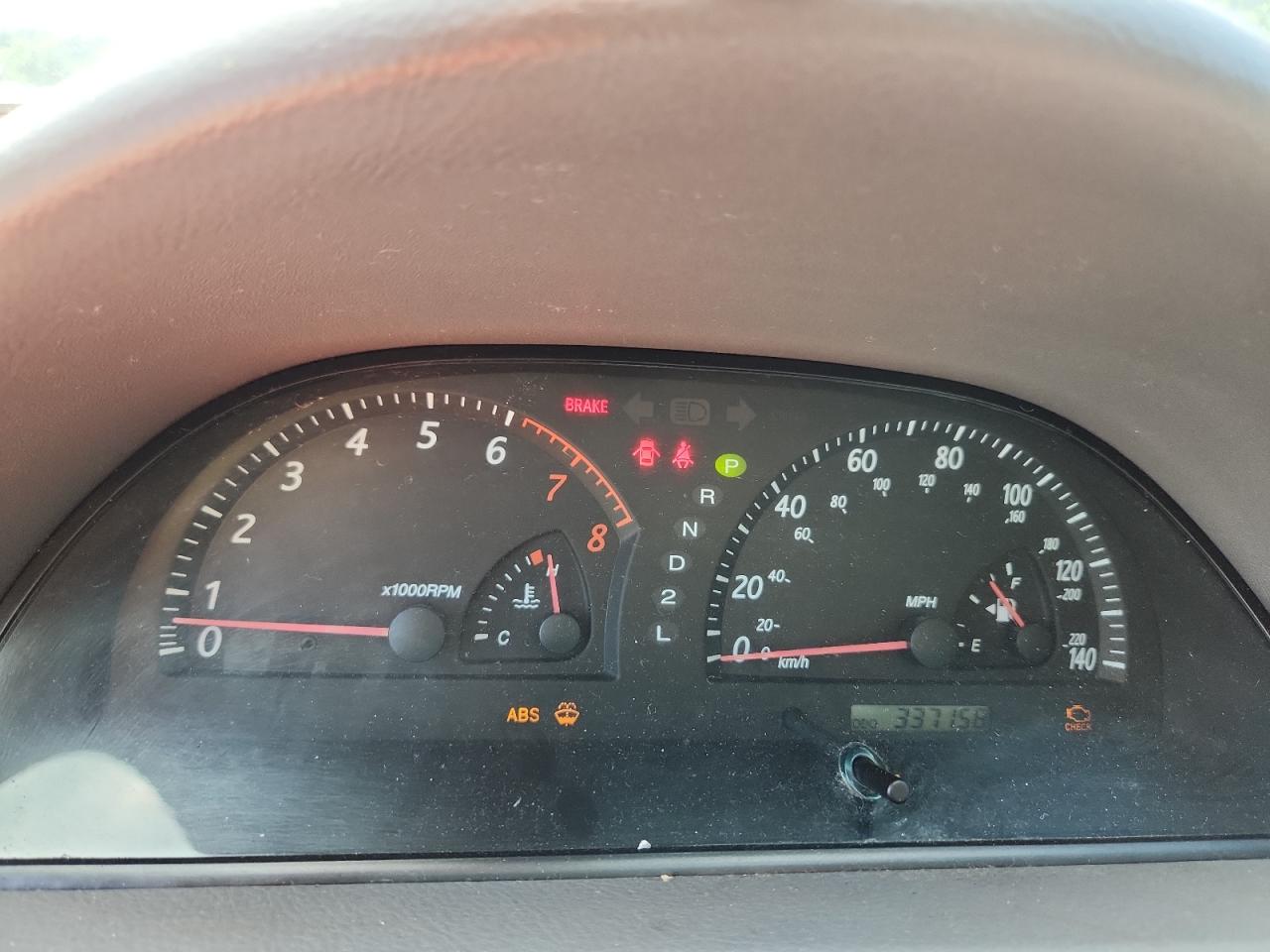 2004 Toyota Camry Le VIN: 4T1BE32K14U261156 Lot: 63976285