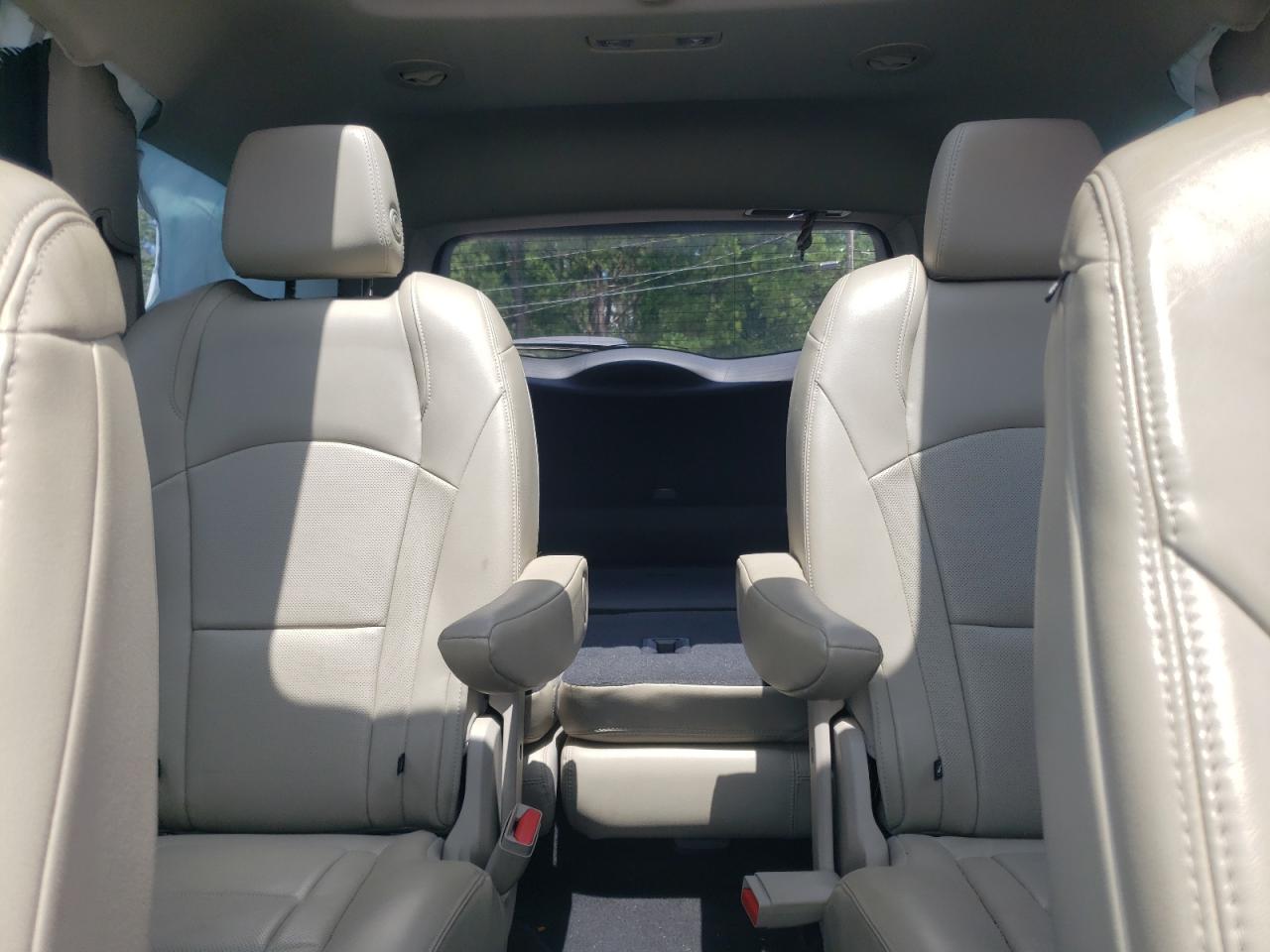 2018 Buick Enclave Essence VIN: 5GAEVAKW7JJ136489 Lot: 63996935