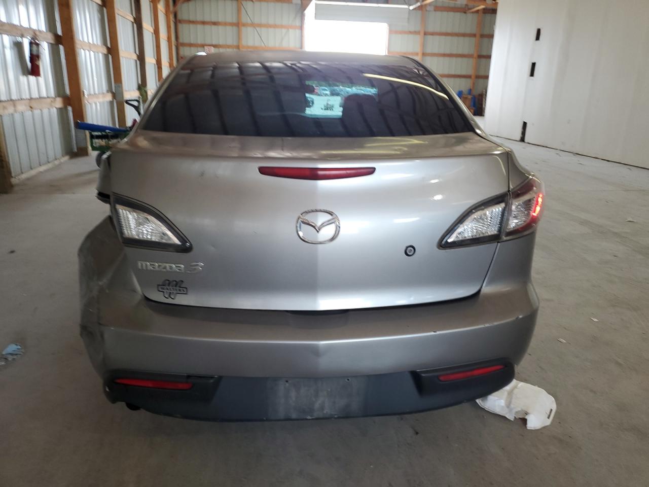 2011 Mazda 3 I VIN: JM1BL1UF0B1451723 Lot: 64621035